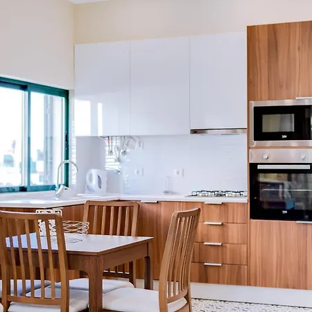 Mn - Near Beach And Airport Apartment Distrikt Faro